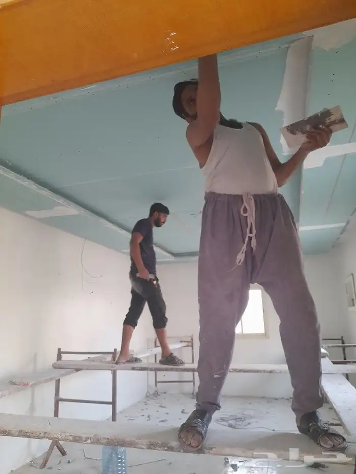 صباغ دهان بويات عوازل ديكورات ترميم شامل 7