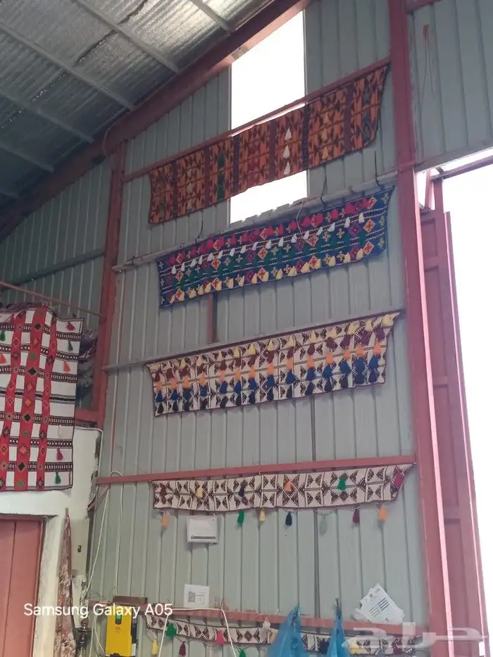 طاولات وكراسي 15