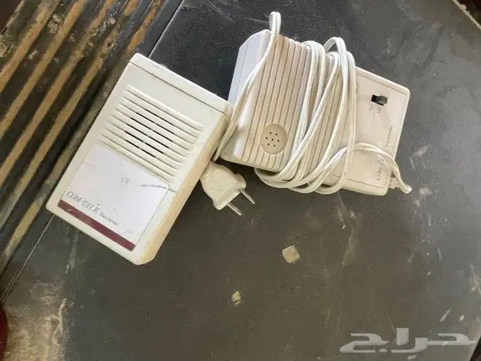 راديو سيارة وفيديو واشرطة فيديوا وكاسيت وجهاز للأطفال وتلفون 9