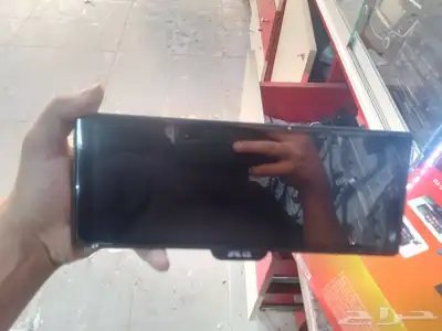 شاشه فوق الطبلون لجميع السيارات مع كامرتين أمامي وخلفيه لتوا 2