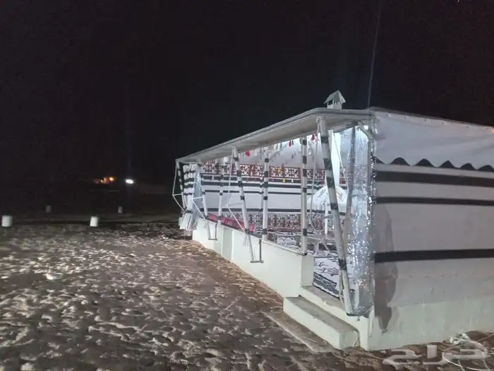 بيت شعر ملكي لمطور 2