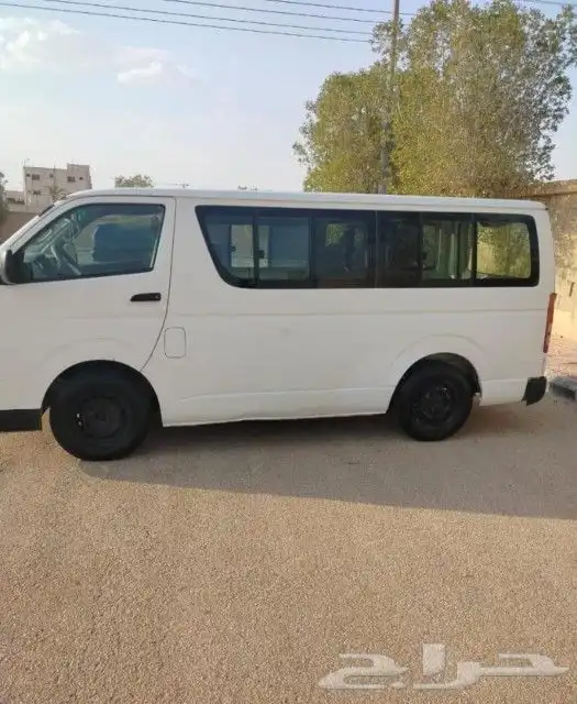 باص تايوتا نقل عمال باصات شهري يومي 0