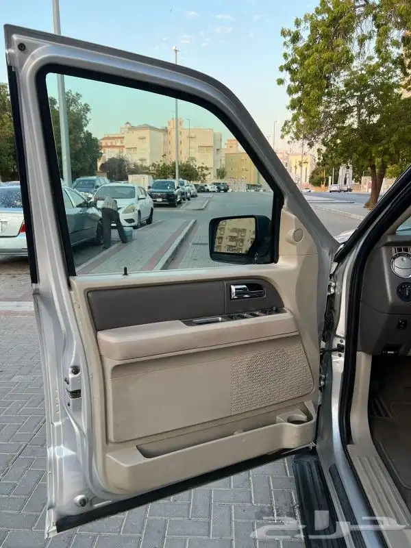 فورد اكسبديشن 2010 14