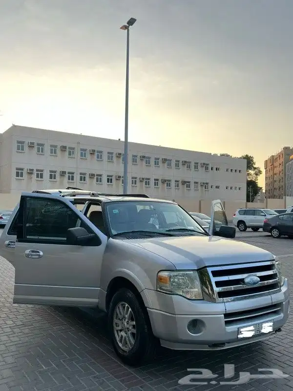 فورد اكسبديشن 2010 1