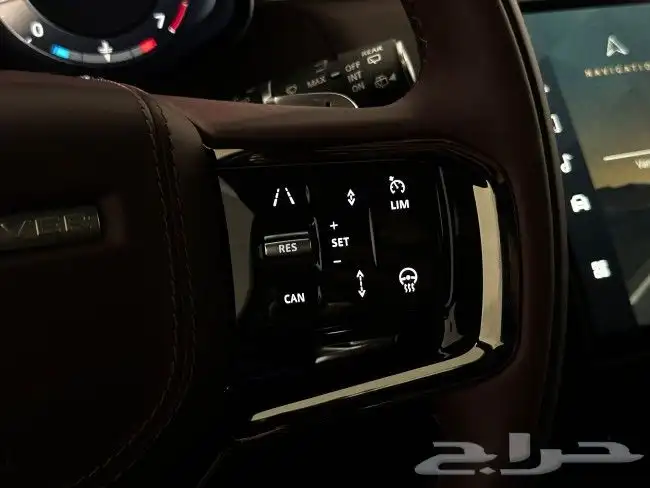 رانج روفر سبورت Range Rover Sport P400 Dynamic SE موديل 2023 13