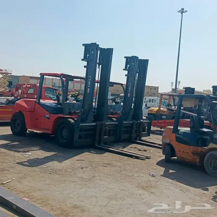 تا اجير جميع انواع الرافعات الشوكيه يومي شهري مشور 5