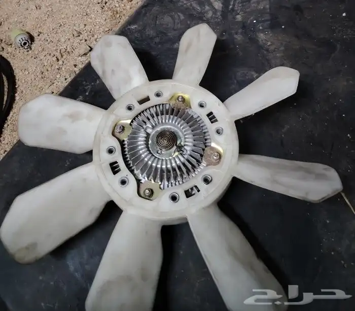 قطع غيار ايسوزو ديماكس 2012 5