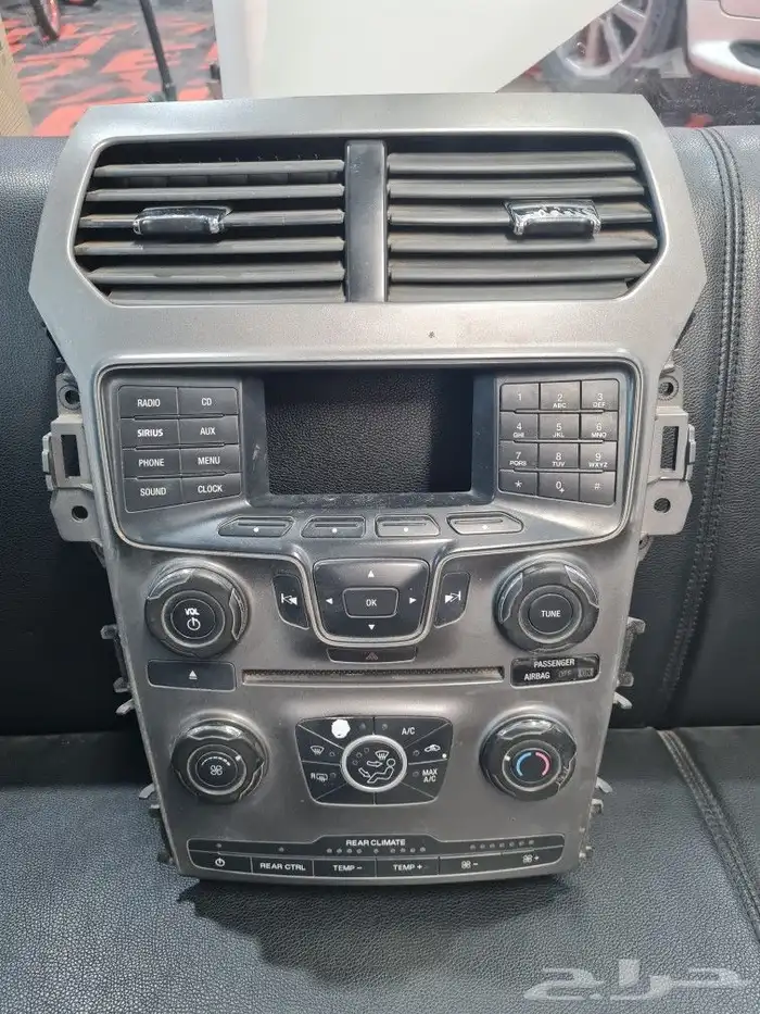 لوحة المكيف و المسجل فورد اكسبلورر 2011 الى 2017 3