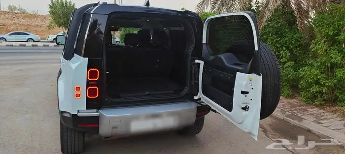 لاند روفر ديفندر 110 27