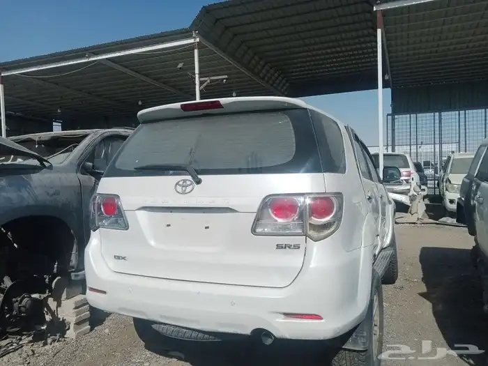 فرشنر 2014 تشليح قطع غيار فقط 2