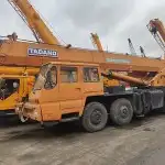 ونش كرين 30طن 20طن 7طن للايجار يومي وشهري Crane 30 tons  20 2