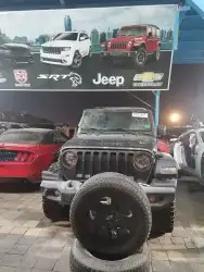 قطع غيار تشليح جيب رانجلر  JK  JL 8