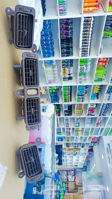 يتوفر لدينا جميع انواع الديكور الوكاله لجميع انواع السيارات 3