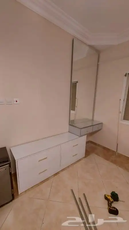 تفصيل دولاب ملابس تفصيل تسريحه تفصيل الأسرة 6