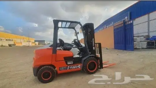 Forklift for Rent 3