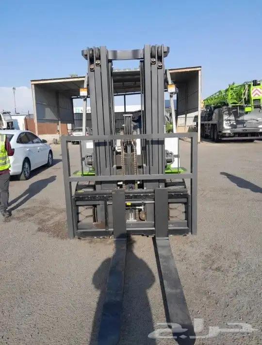 Forklift for Rent 2