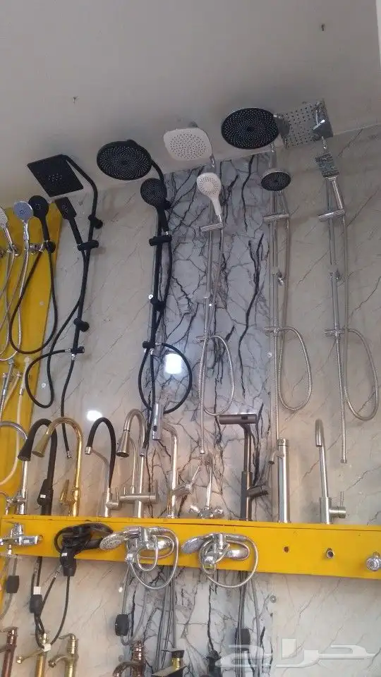 يوجد جميع الفنين للكهرباء والسباكه والريسفروTv 3