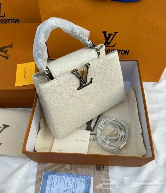 متوفر جميع الشنط جمله تجزاه 6