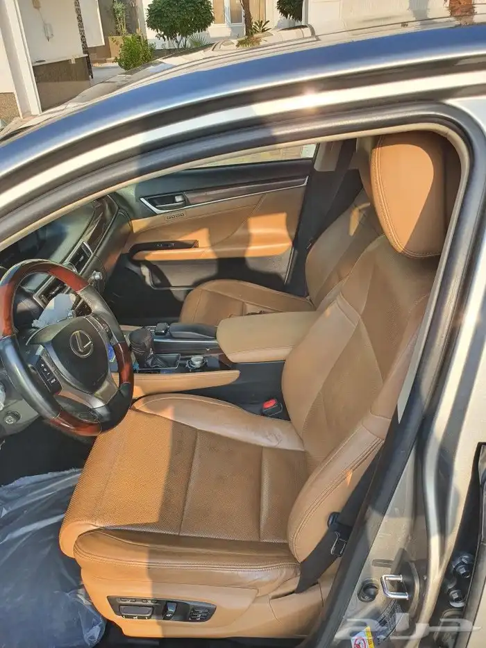 لكزس GS 350 موديل 2015 لون بلاتينيوم ب 100 الف 8