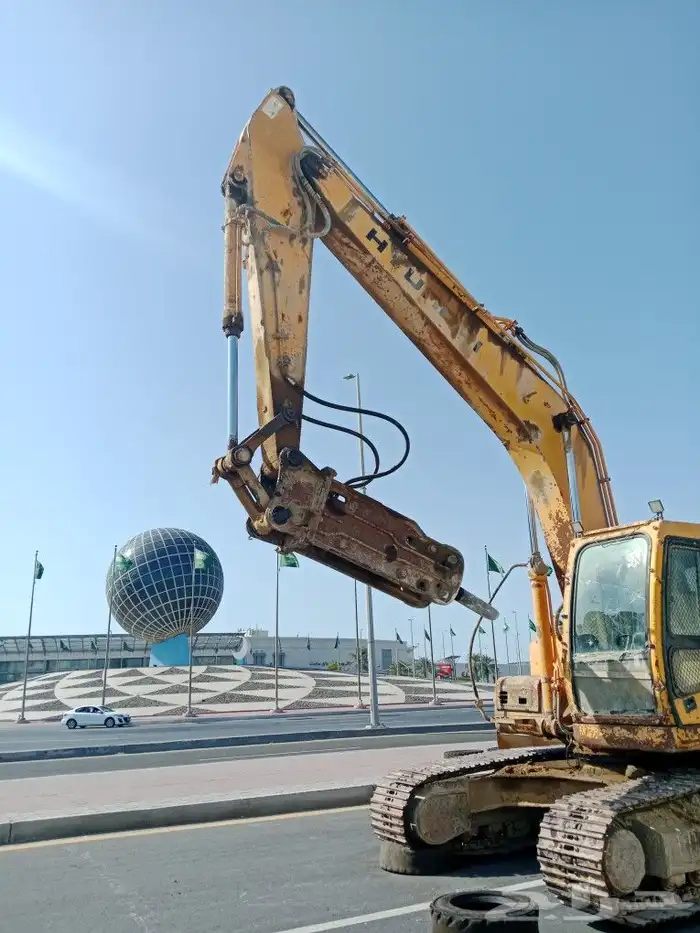 بوكلين للايجار حفر اراضي 0