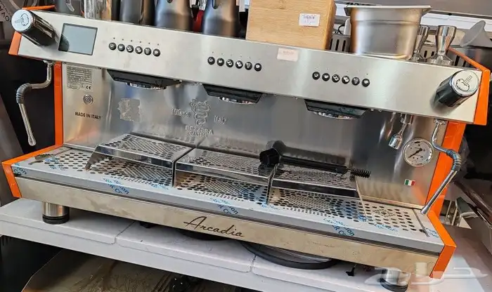 ماكينة كابتشينو بازيرا ماكينة اسبريسو ايطالي 3