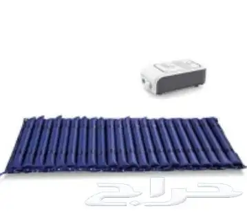 فرشه هوائيه للتقرحات وطاولة طعام لم تستعمل 1