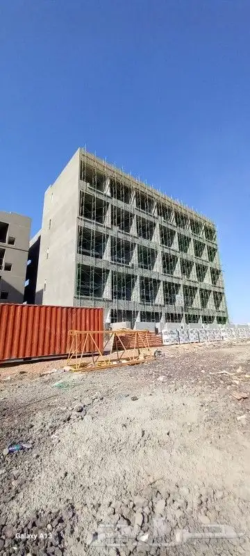 أبو عزام للسقالأت 1