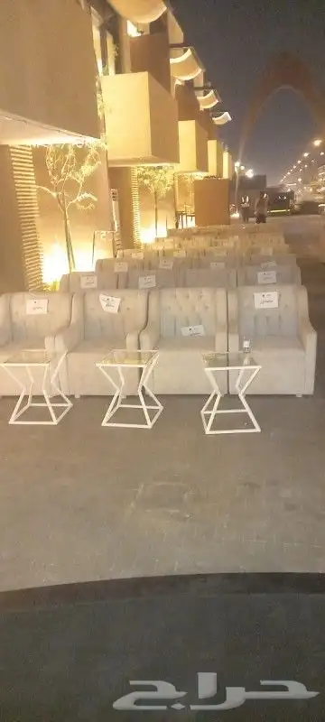 تاجير كراسي طاولات 4