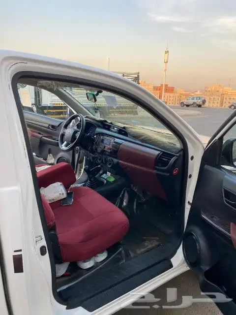 هايلوكس 2018 وكاله تم البيع تم البيع 6