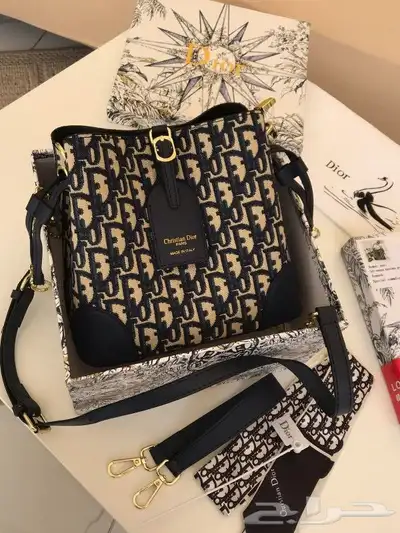 شنطة ماركة ديور 4
