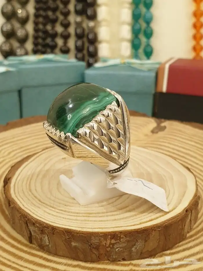 خاتم ملاكيت فخم وراهي بصياغة سترة 2