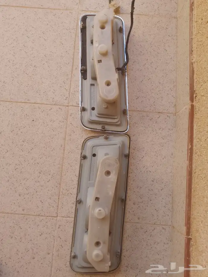 اصطبات تويوتا قديم أصلية شرط 3