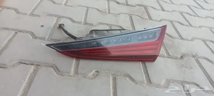 اصطب شنطة يمين لكزس es350 2023 0