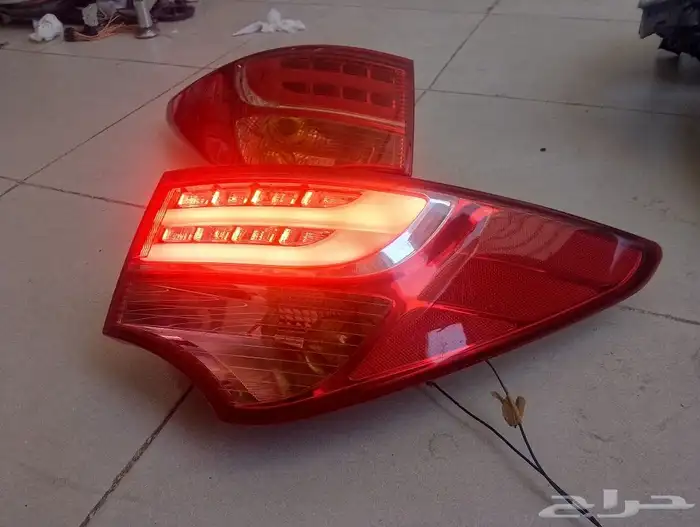 يتوفر لدينا اصطبات او اسطب خلفيه سنتافي 2013 - 2015 اصلي وكا 0