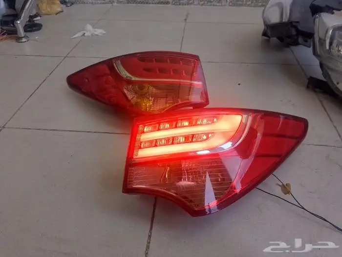 يتوفر لدينا اصطبات او اسطب خلفيه سنتافي 2013 - 2015 اصلي وكا 6