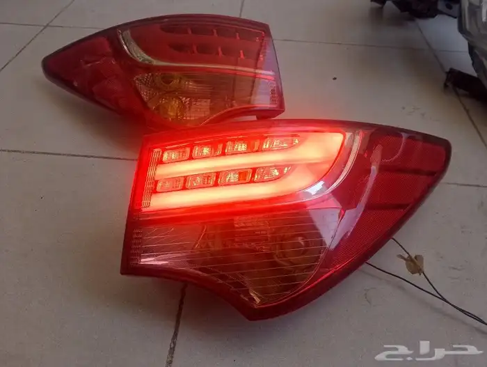 يتوفر لدينا اصطبات او اسطب خلفيه سنتافي 2013 - 2015 اصلي وكا 2