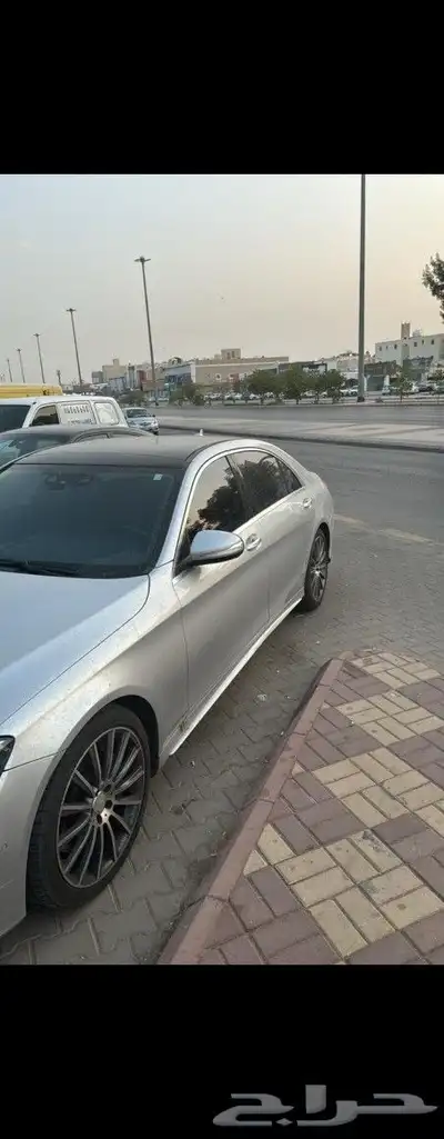مرسيدس 550 فضي 2014 4