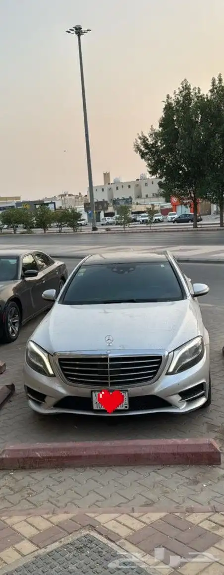 مرسيدس 550 فضي 2014 0