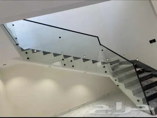 زجاج سكريت محلات تجاريه قزاز سيكوريت 6