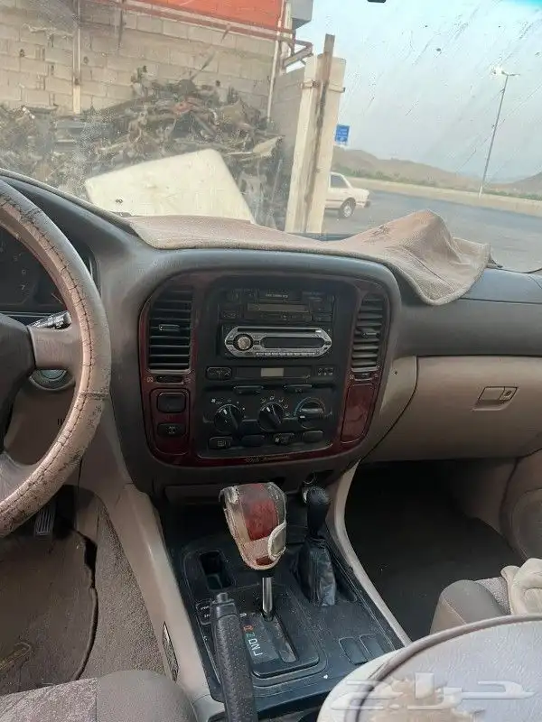 قطع غيار جيب لاندكروزر جي اكس ار 2002 مكة 1