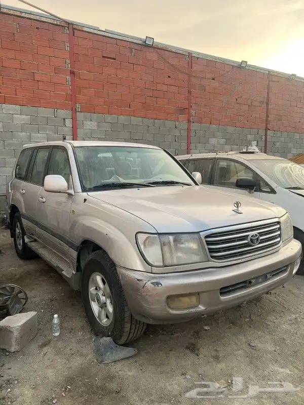 قطع غيار جيب لاندكروزر جي اكس ار 2002 مكة 5