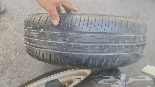كفرات دنلوب مقاس 195 65 15 شدبلد يارس شبه جديد تاريخ 2023 8