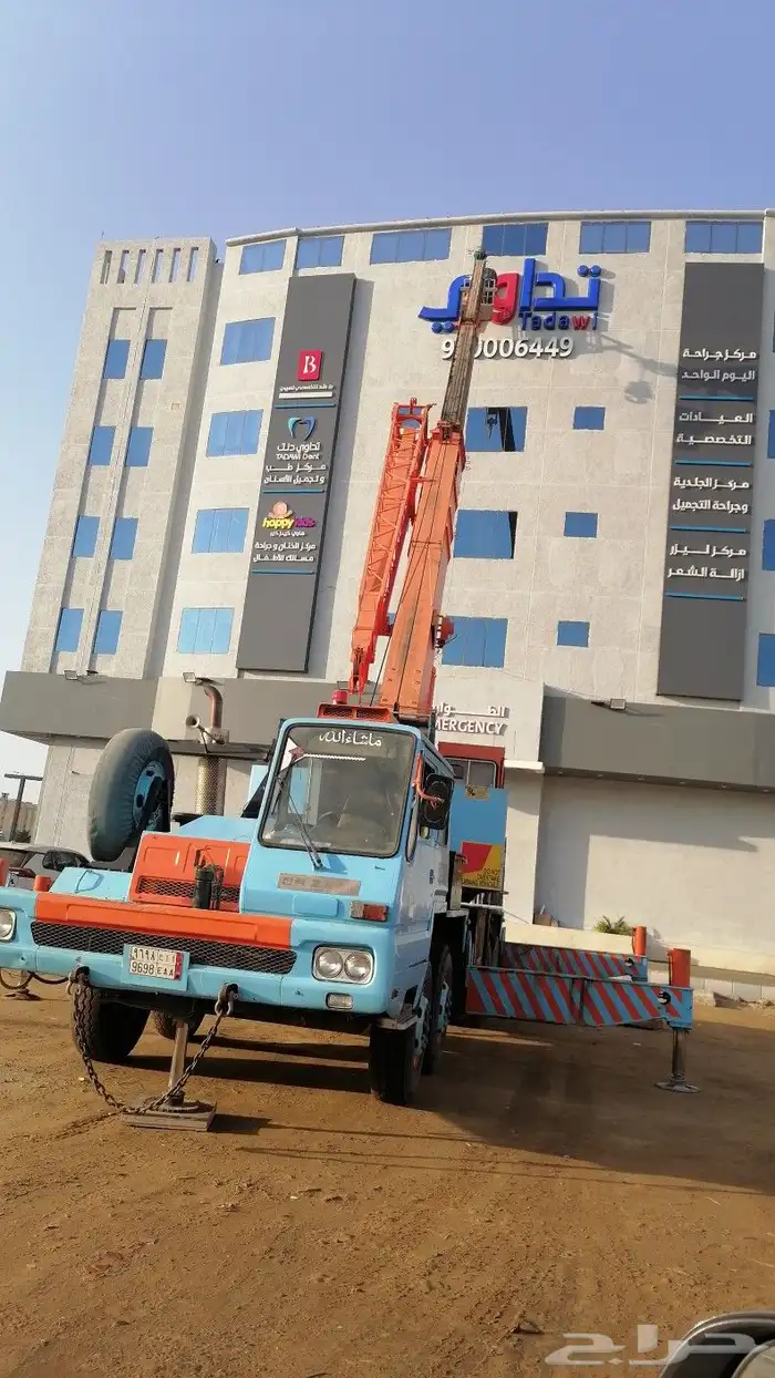 الكرينات الإيجار من 7طن إلى 250طن 0