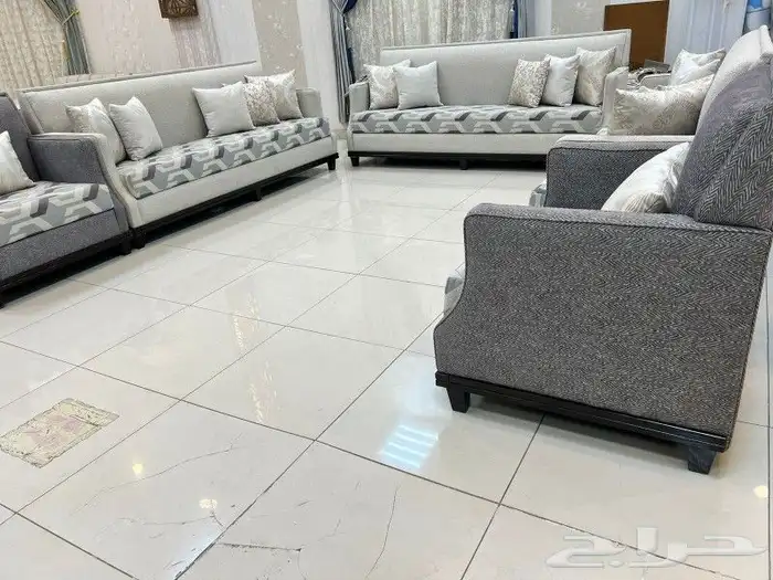 طقم كنب للبيع جديد يتسع ل 14 شخص 1