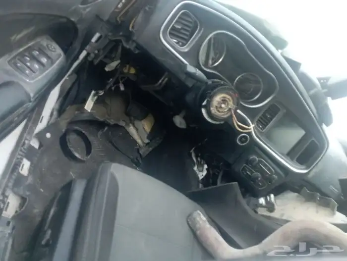 قطع غيار دودج تشارجر2015 10