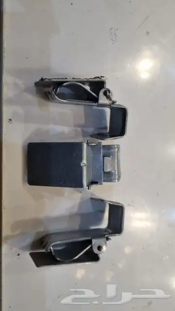 مشابك لعرض السجاد 1