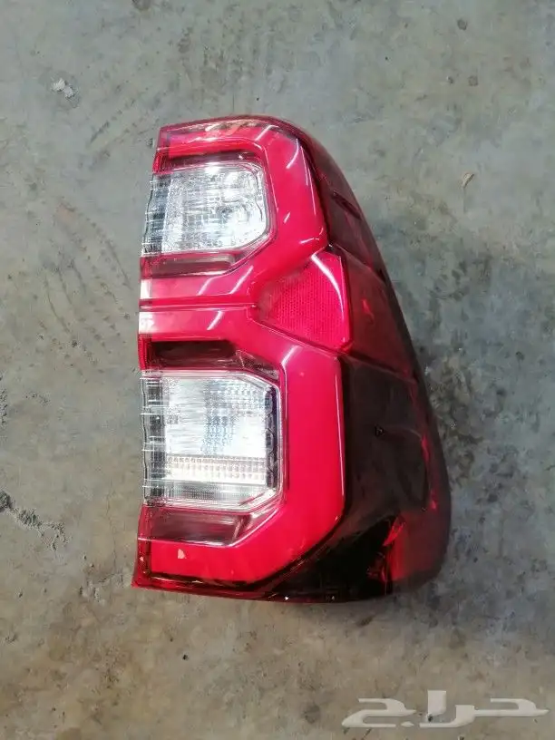 اسطب هايلكس ليد يمين مديل 2022 0