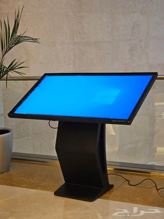 شاشات تفاعليه للايجار ايجار شاشات تلفزيون بالمس للعروض الإ 11
