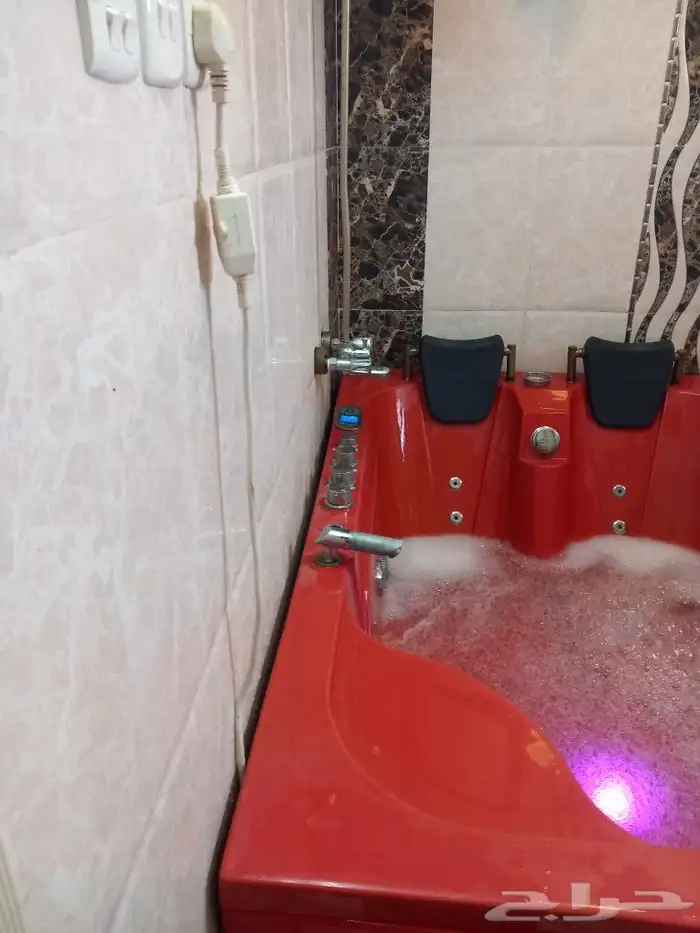 حمام جاكوزي بخارفخم إيطالي اسباني التصميم سيراميك بلوسرين 3