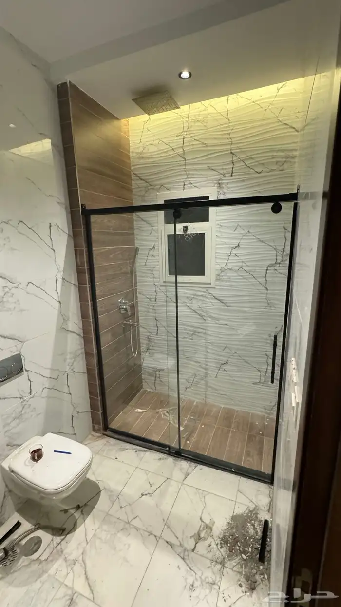 زجاج سيكوريت 4
